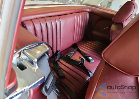 1988 Mercedes-Benz 560 Sl z USA, uszkodzony, nr VIN WDBBA48D2JA084630